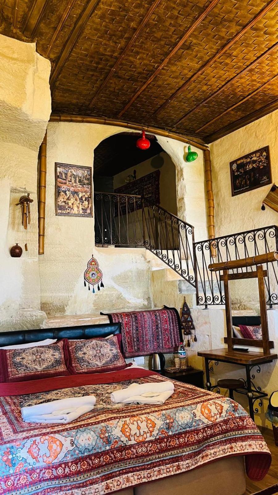 Hotel Avlu Cave House Göreme Exterior foto