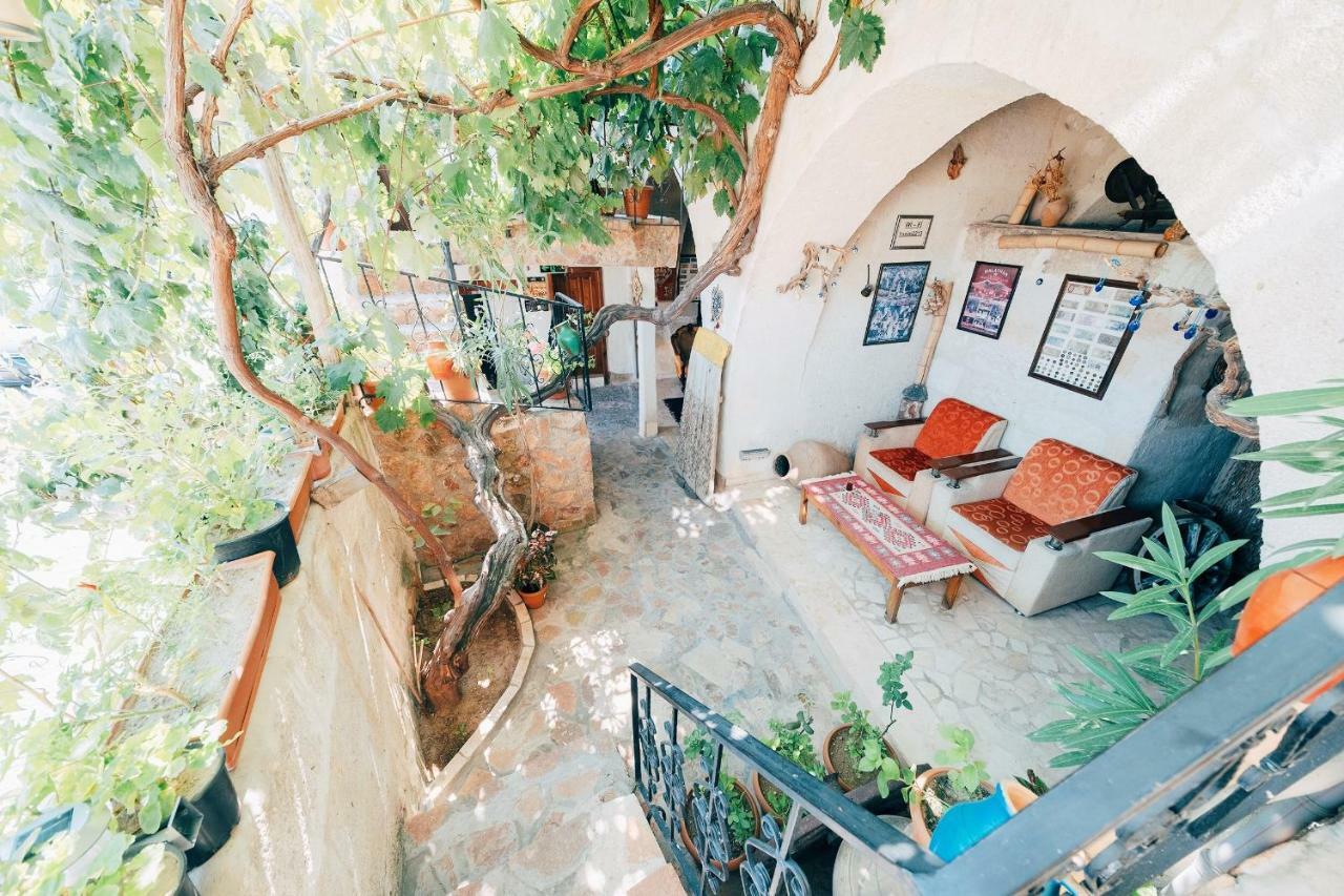 Hotel Avlu Cave House Göreme Exterior foto